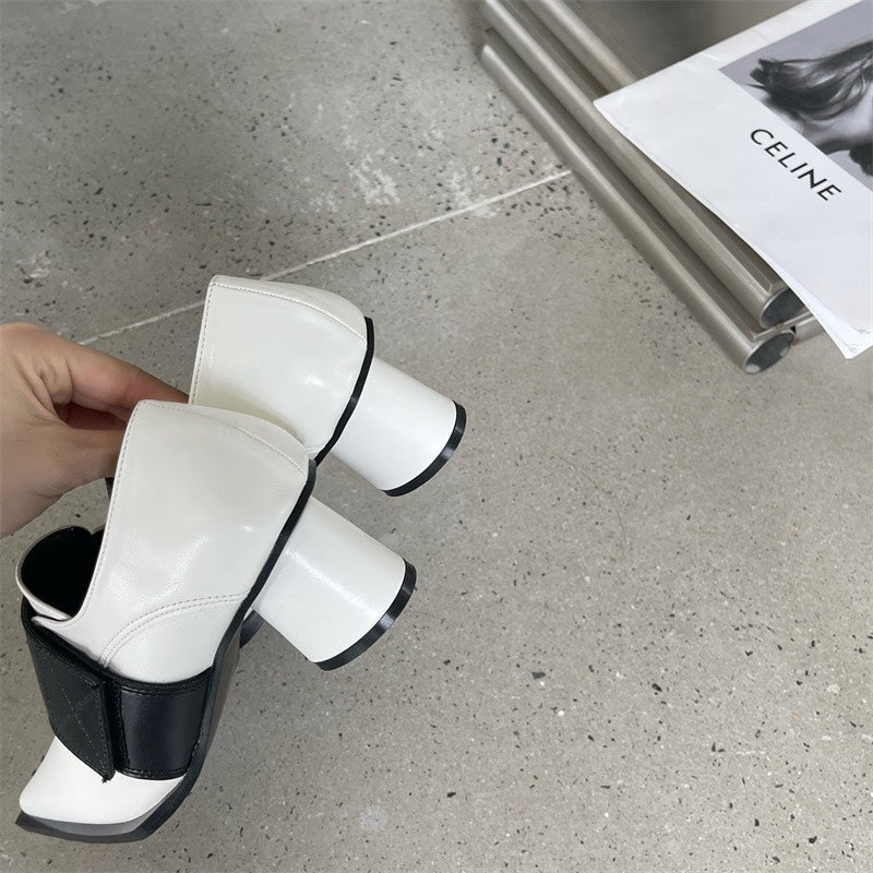 Pointed Toe in White