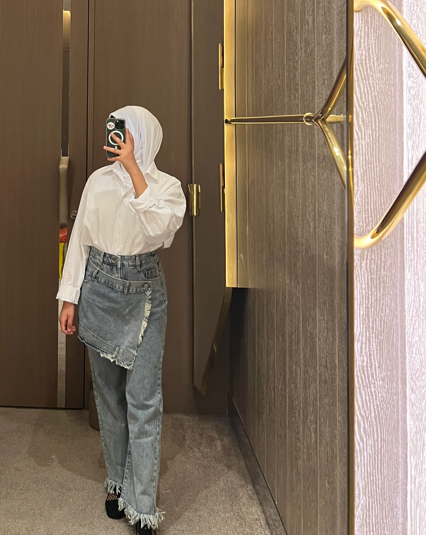 Two-Piece Style Jeans