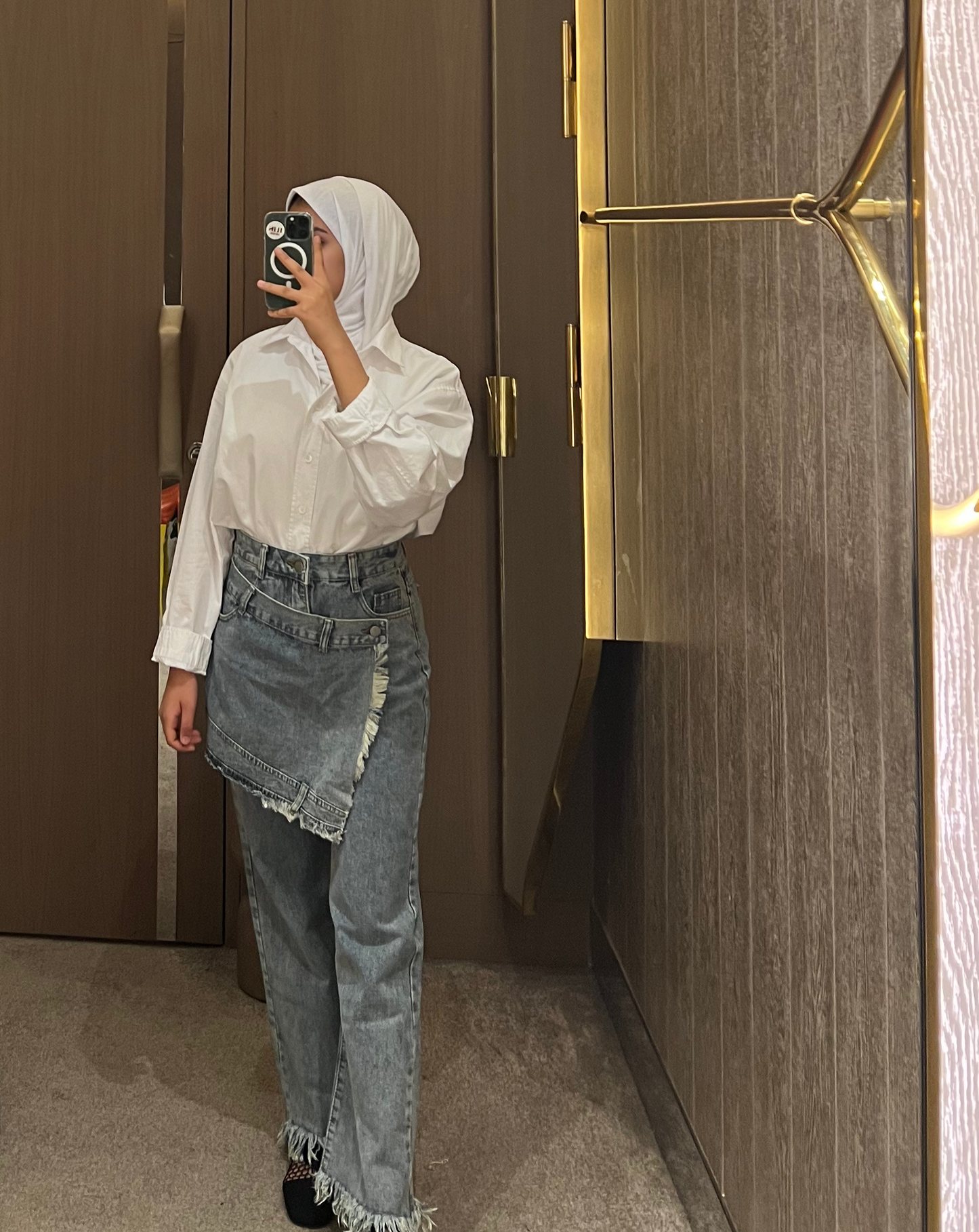Two-Piece Style Jeans