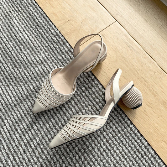 Pointed Toe round heels